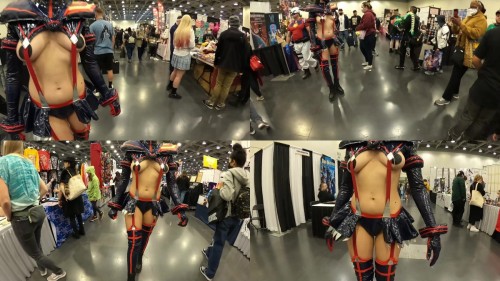 2022 12 07 First Cosplay at a Convention Shy Goth